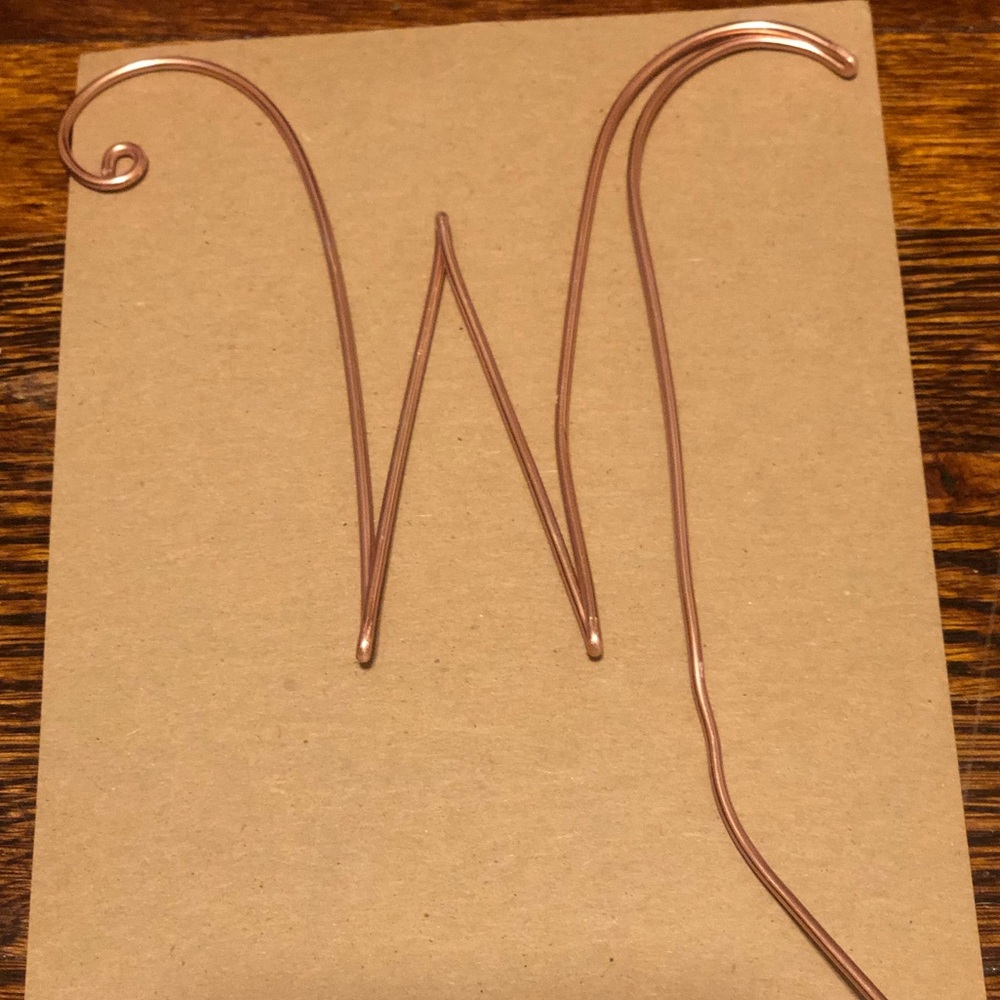 *Wedding* W Cake Topper